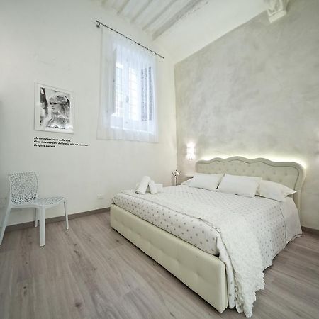 Whitehouse Hotel Colle Val D'Elsa Exterior foto